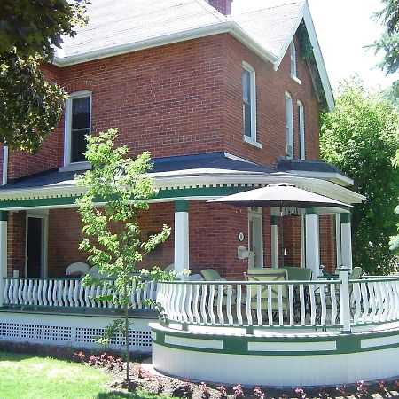 Clydesdale House Bed & Breakfast Barrie Exterior foto