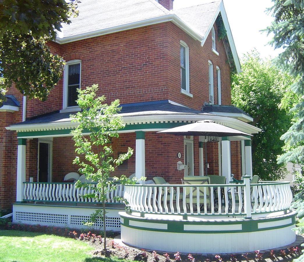 Clydesdale House Bed & Breakfast Barrie Exterior foto