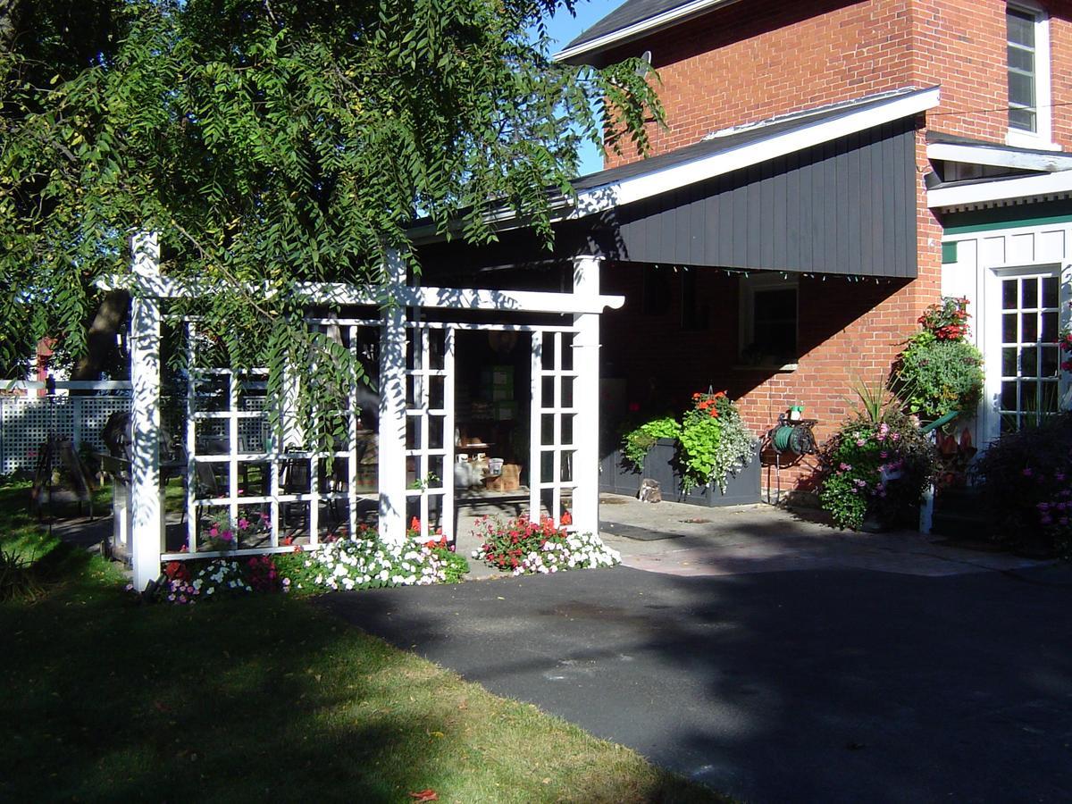 Clydesdale House Bed & Breakfast Barrie Exterior foto